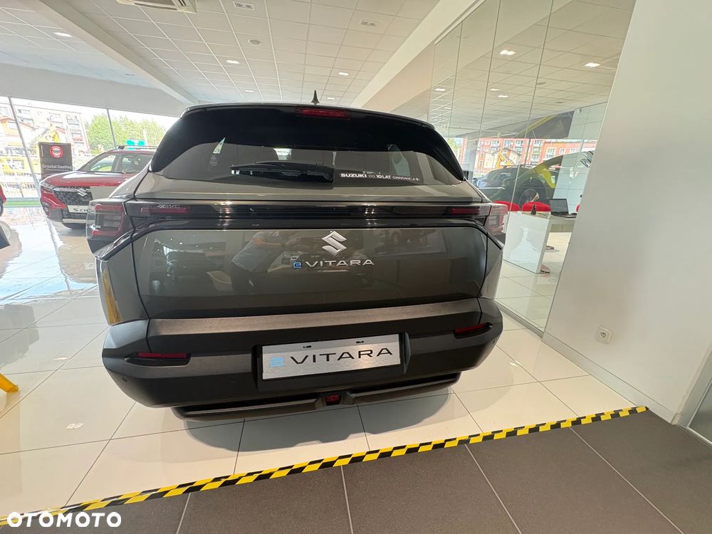 Suzuki e VITARA - 7