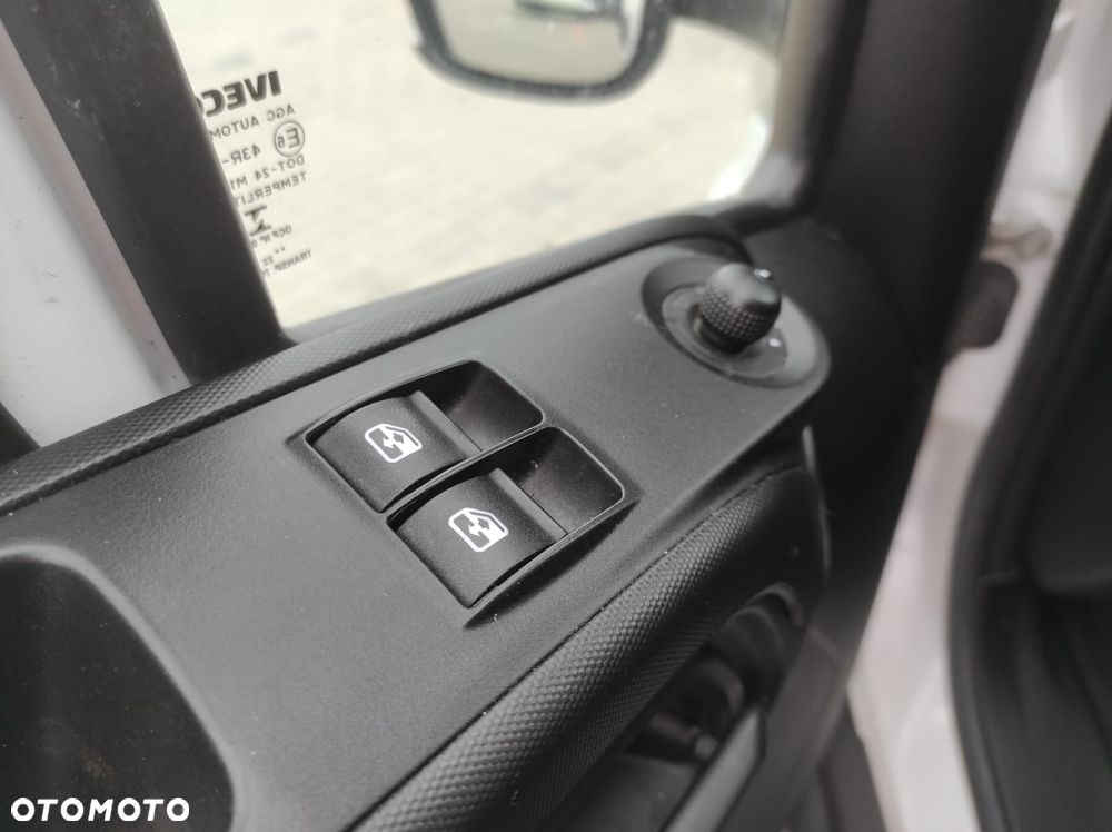 Iveco DAILY 35S14 - 12