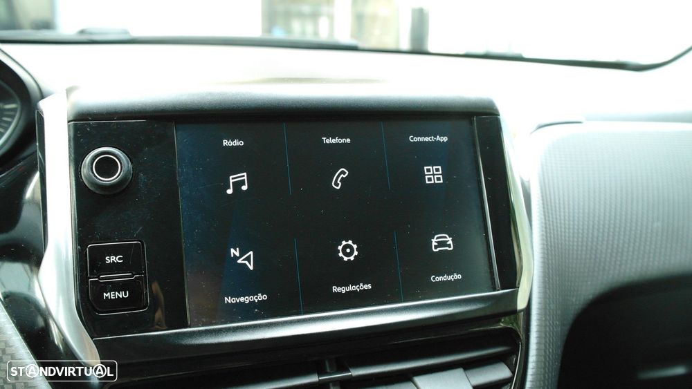 Peugeot 2008 1.2 PureTech Style - 44