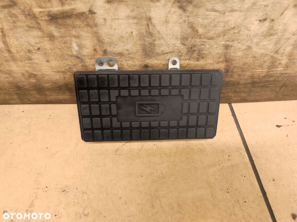 ładowarka indukcyjna explorer vi 6 - 2