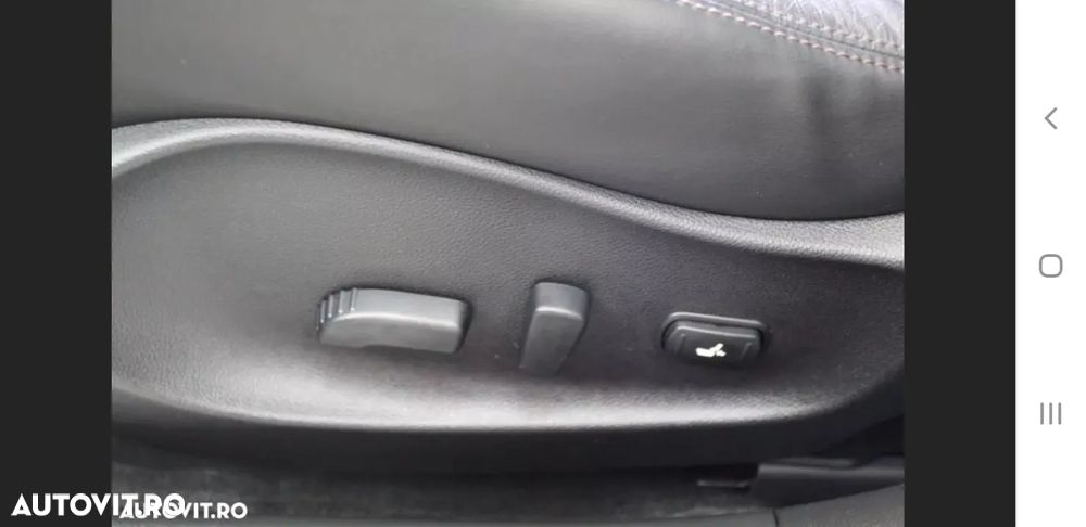 Infiniti QX70 - 13