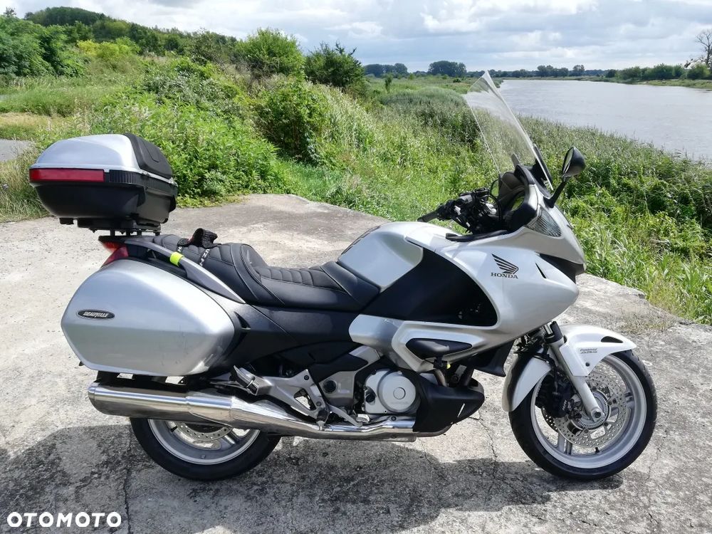 Honda NTV - 1