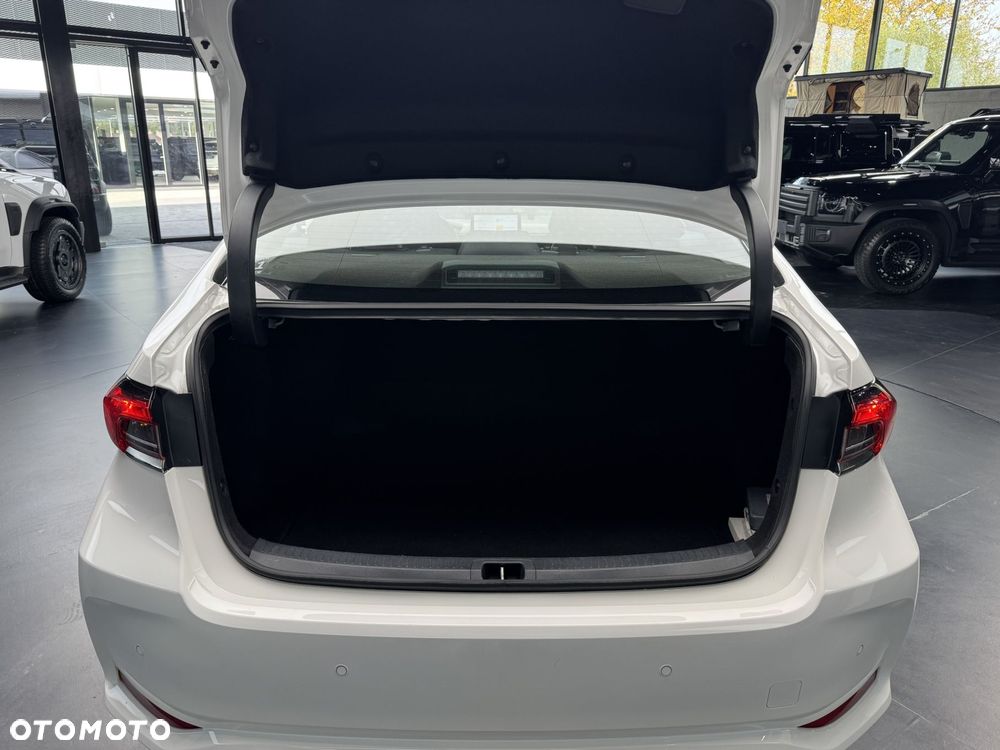 Toyota Corolla 1.8 Hybrid Comfort - 19