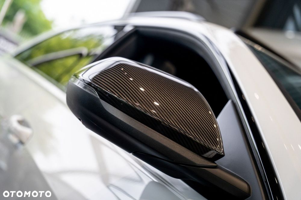 Audi Q8 - 8