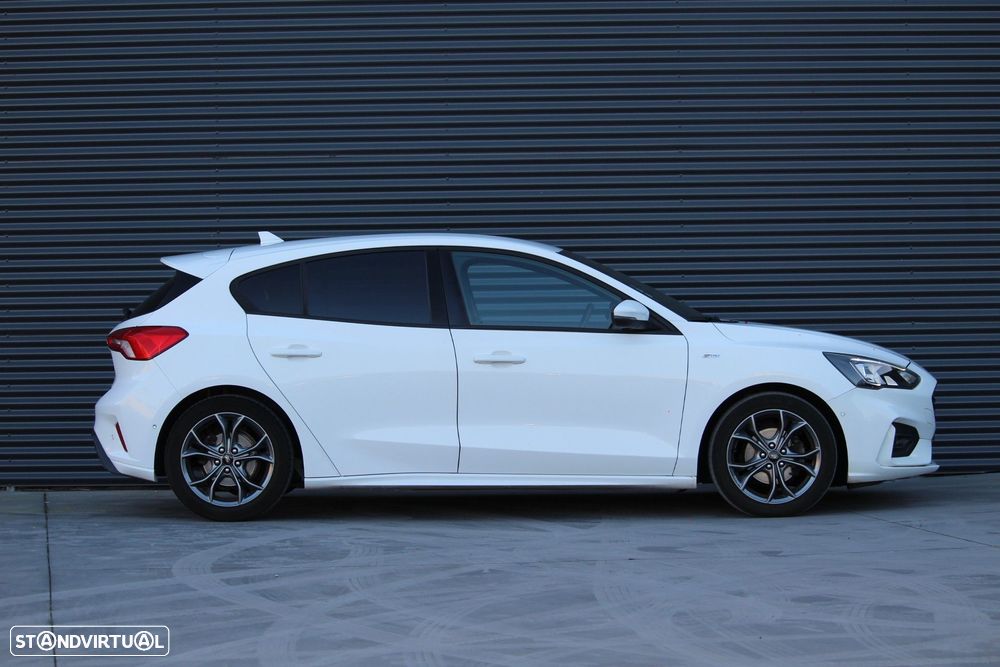 Ford Focus 1.0 EcoBoost ST-Line - 8