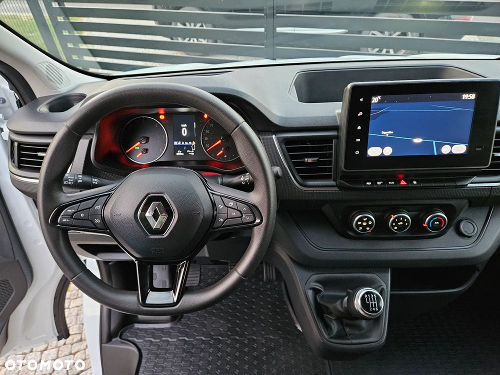 Renault *TRAFIC*L1H1*NOWY*MODEL*BOGATO*WYPOSAŻONY* - 17