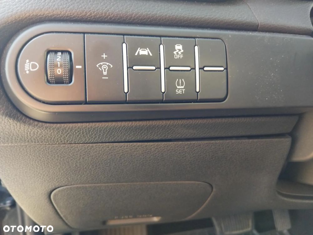 Kia XCeed 1.5 T-GDI M DCT - 18