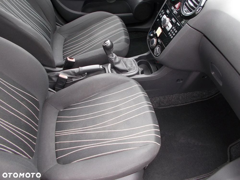 Opel Corsa 1.2 16V Enjoy - 12