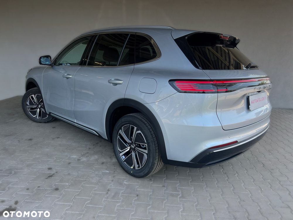 Geely Starray EM-i 1.5 PHEV Pro - 10