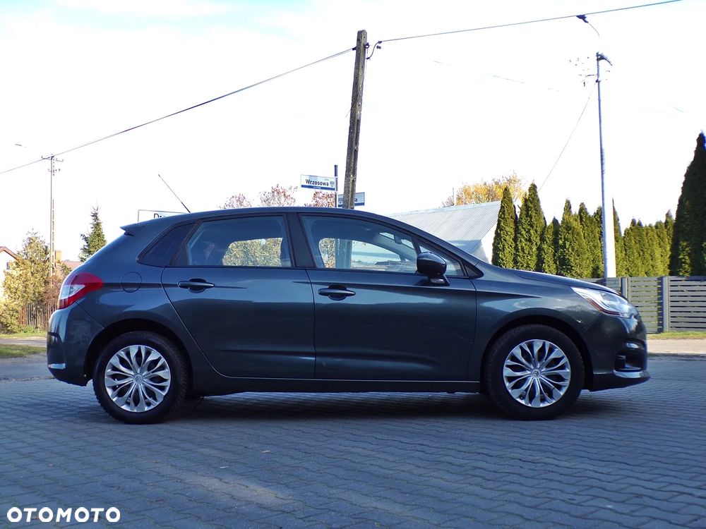 Citroën C4 HDi 90 Attraction - 8