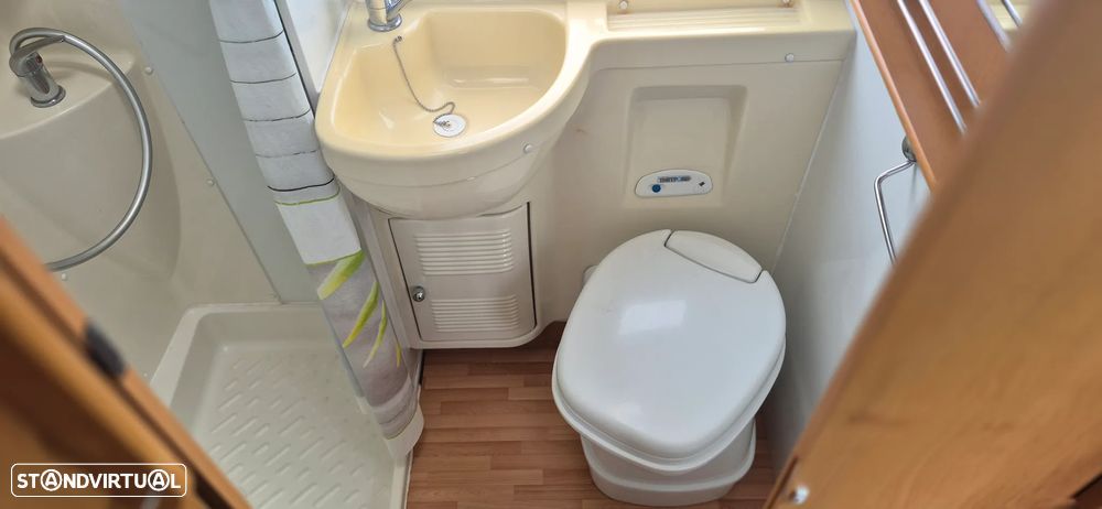 Ford Transit 2.4 TDCI - RIMOR  BLU CAMP BY 51 - 6 LUGARES - 6 DORMIDAS - 44