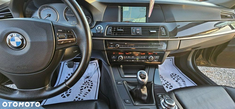 BMW Seria 5 - 35