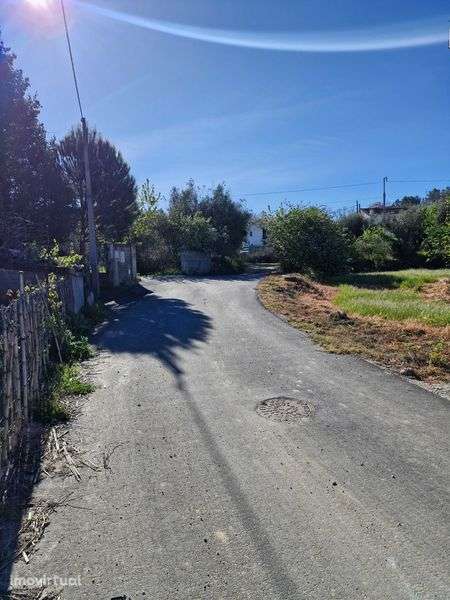 Terreno à venda em Alcaria - Grande imagem: 2/9