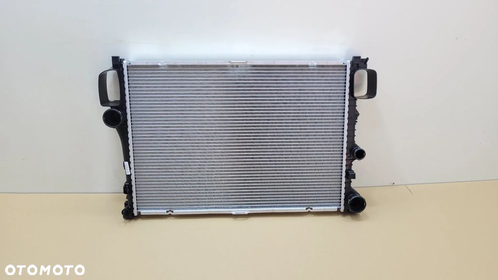 NOWA CHŁODNICA WODY V8 MERCEDES CL W216 W221 S500 S550 - 1