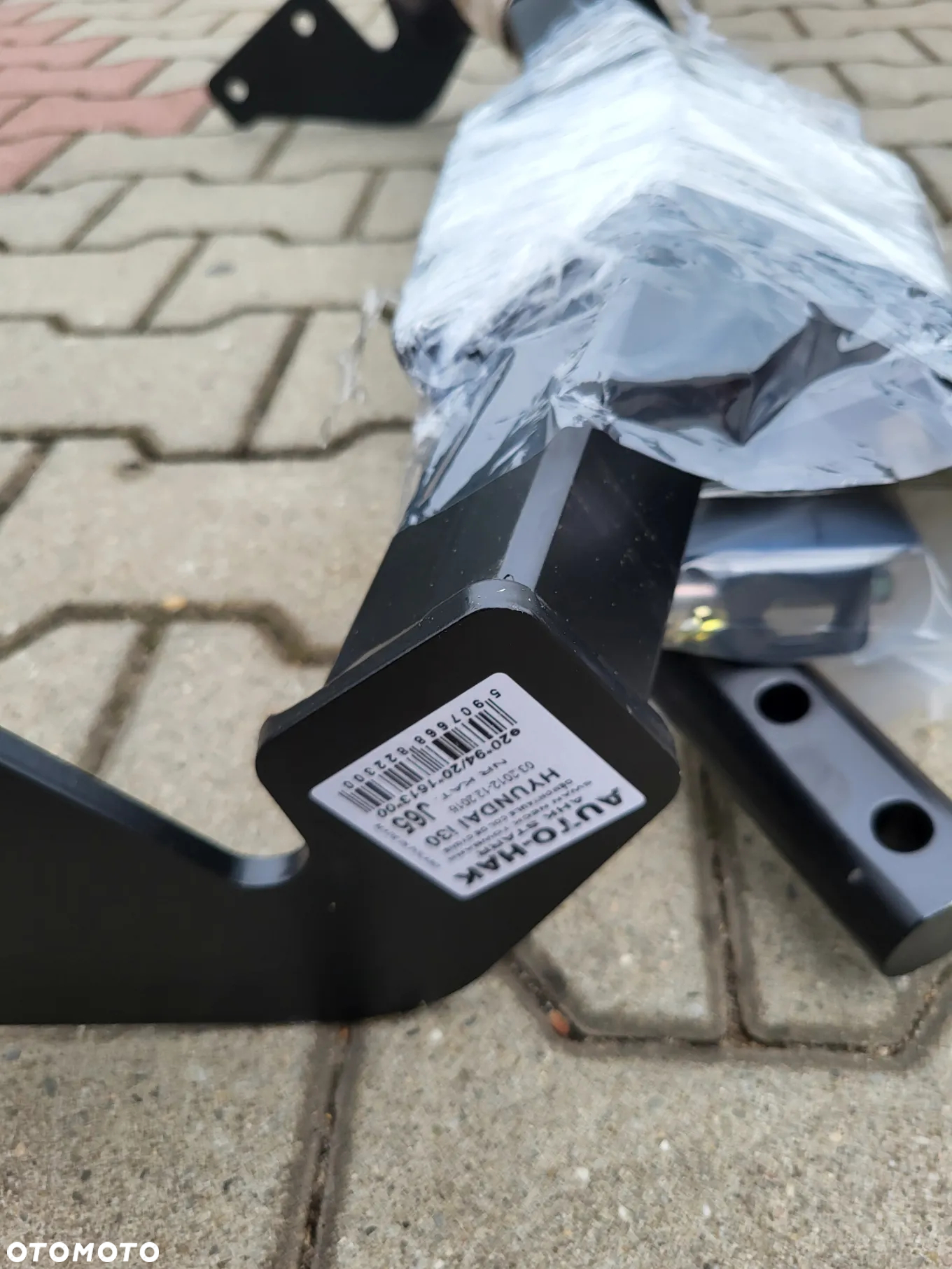 HAK HYUNDAI  i30  3/5 drz. od 03.2012 ROKU do 12/2016 kula odkręcana - 2