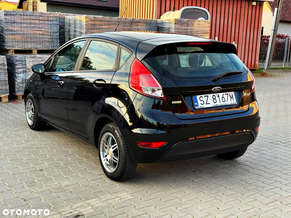 Ford Fiesta 2015 photo 4
