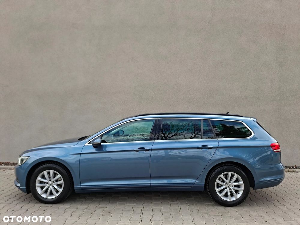 Volkswagen Passat - 3