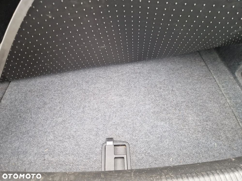 Audi A4 Limousine - 20