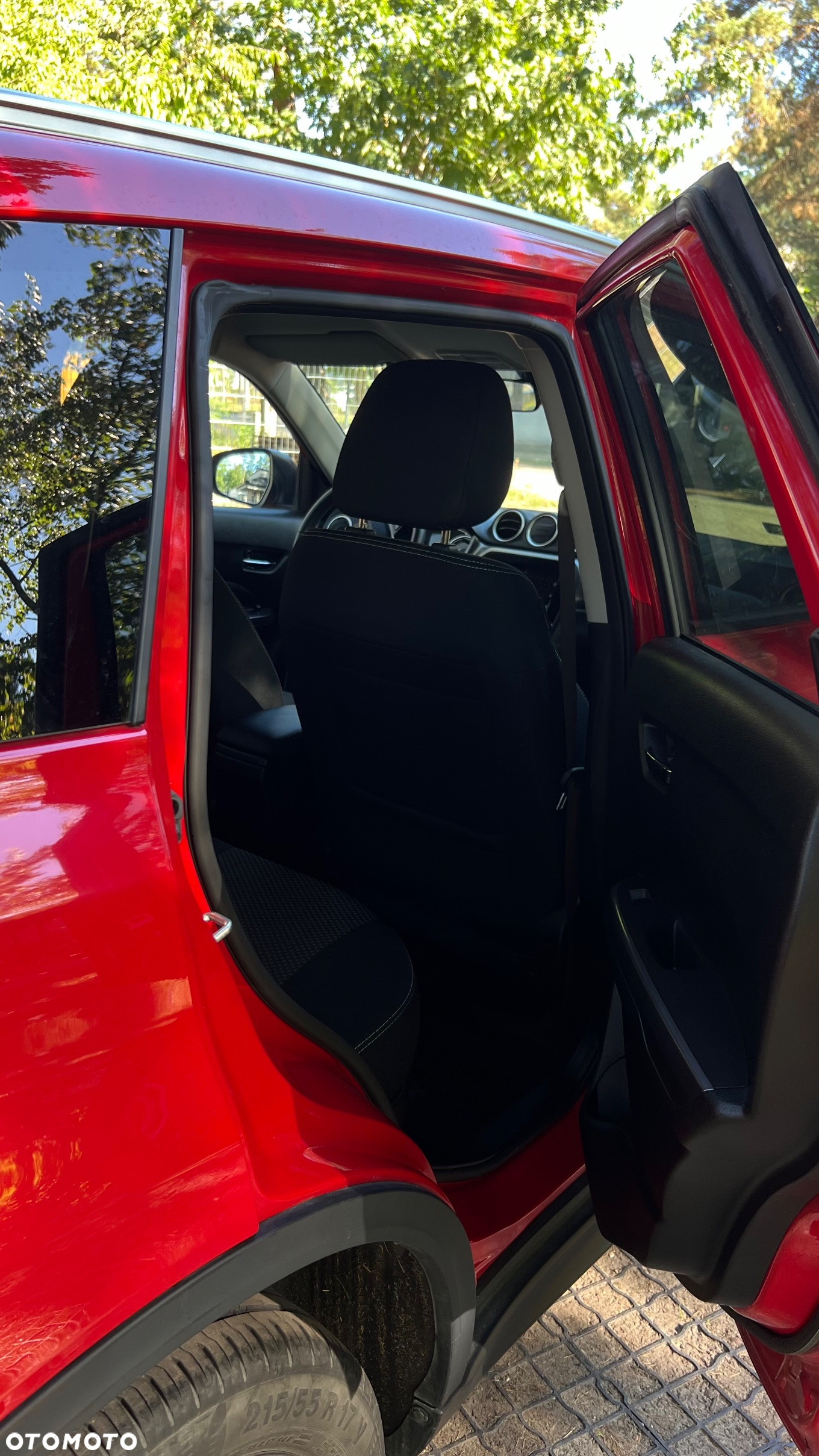 Suzuki Vitara 1.0 Boosterjet Premium 4WD - 12