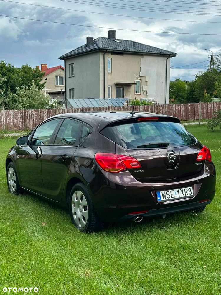 Opel Astra - 3