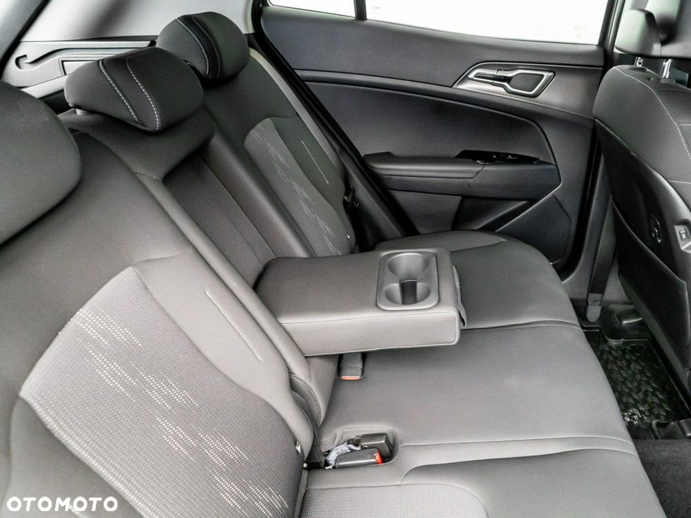 Kia Sportage 1.6 T-GDI HEV L 2WD - 16