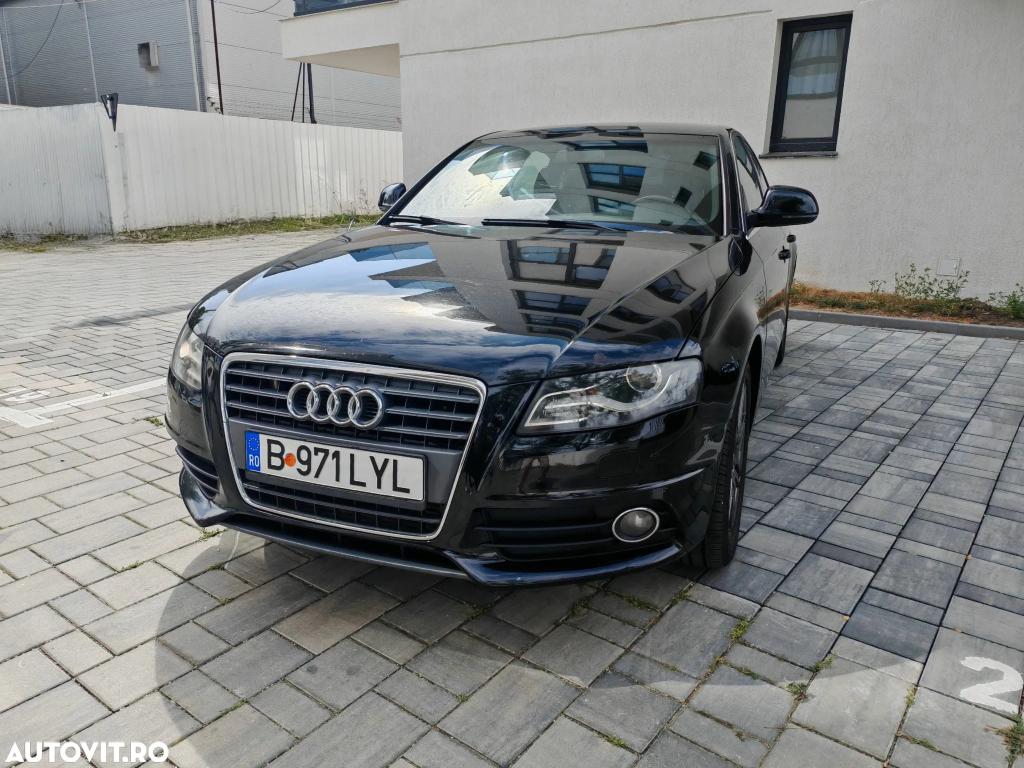Audi A4 2.0 TDI B8 - 10