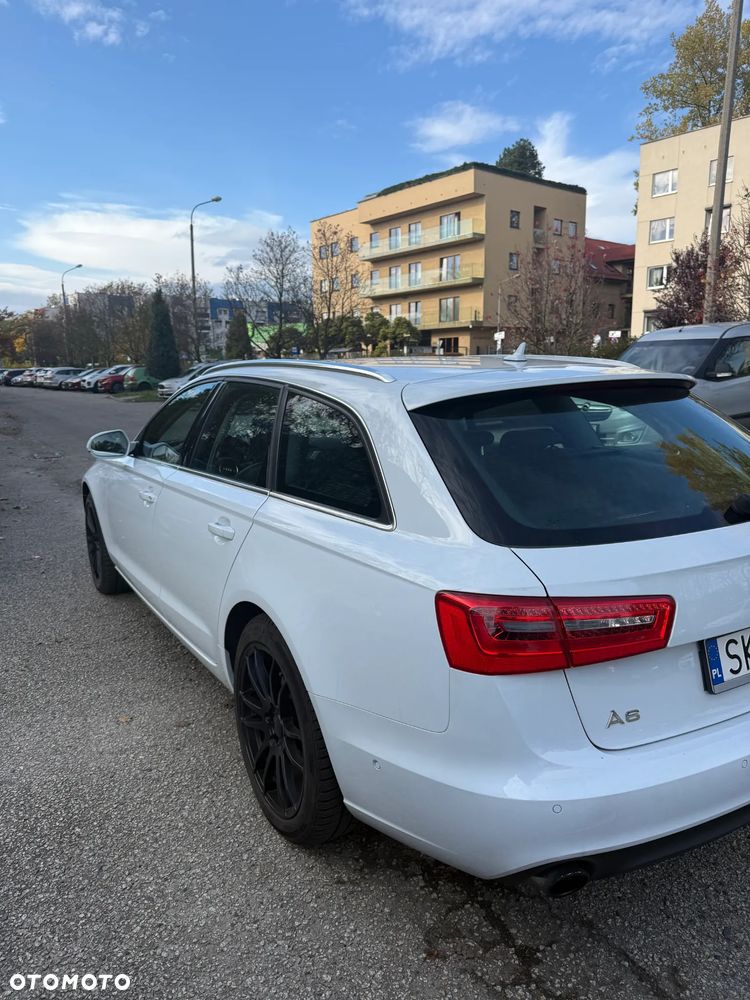 Audi A6 Avant 2.0 TDI ultra S tronic - 11