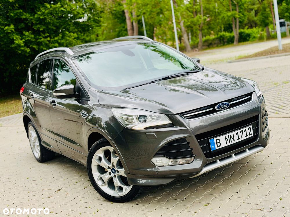 Ford Kuga 2.0 TDCi 4x4 Titanium - 28