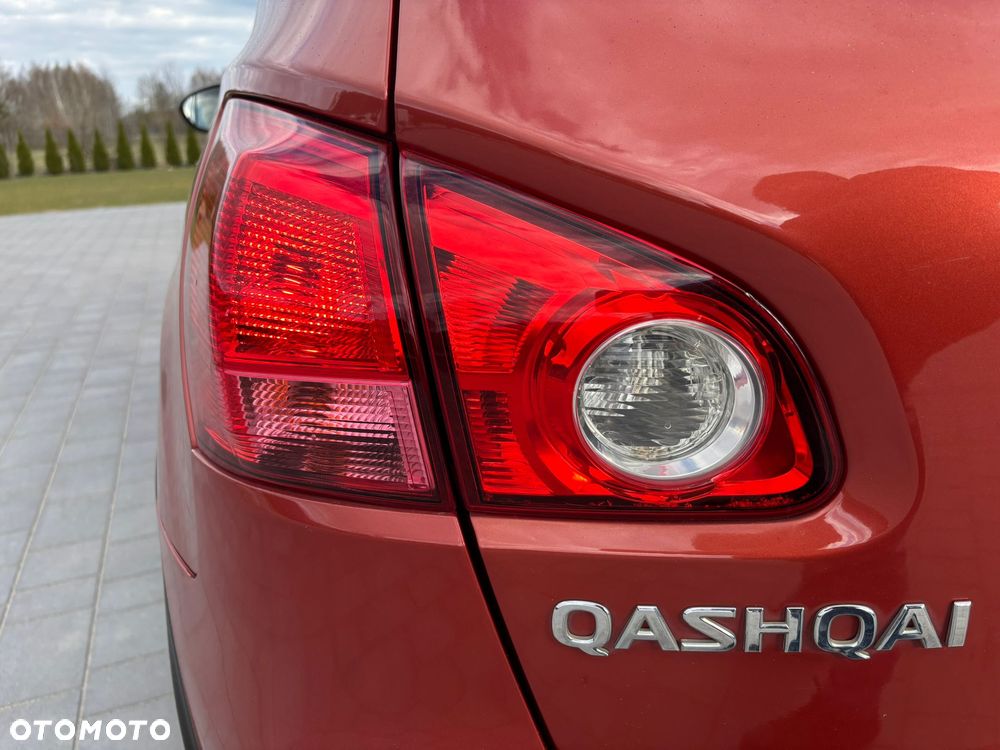 Nissan Qashqai 1.6 visia - 31