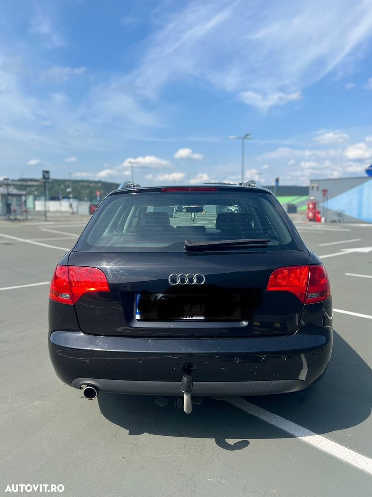 Audi A4 2.0 Avant - 6
