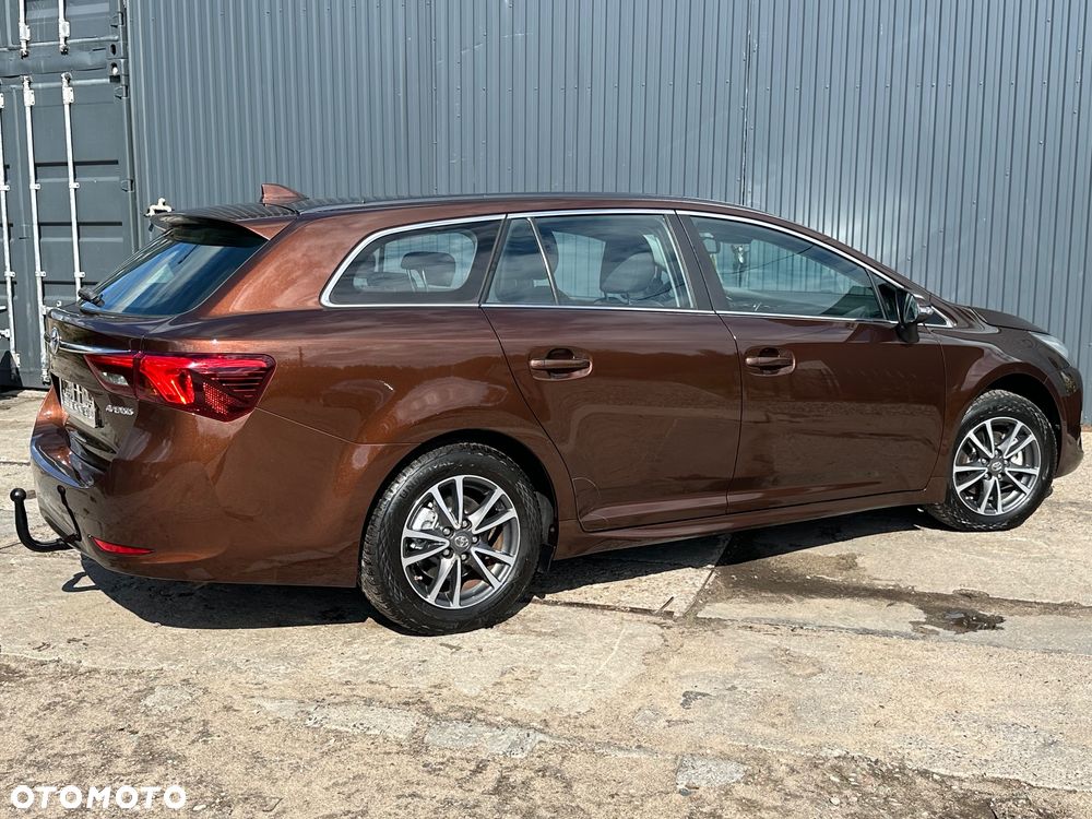 Toyota Avensis Touring Sports 1.6 D-4D Business Edition - 20