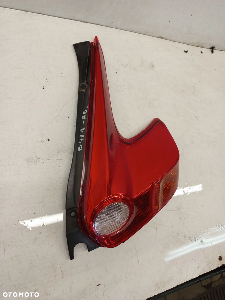+ LAMPA TYL TYLNA PRAWA NISSAN JUKE F15 I - 5
