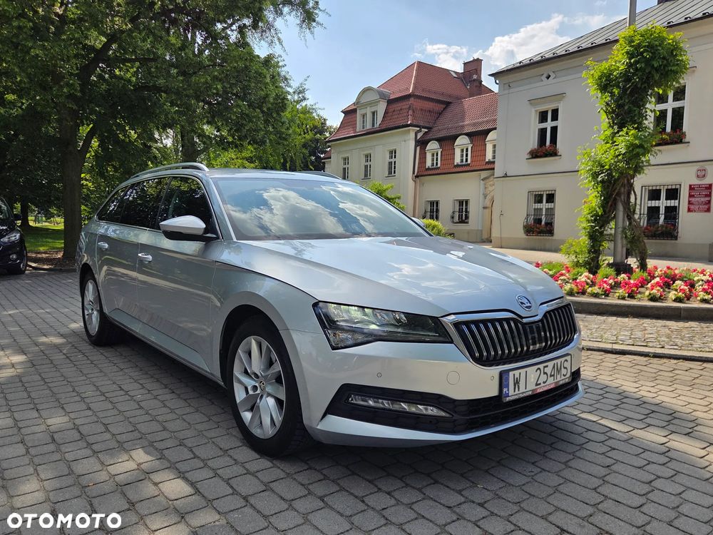 Skoda Superb 2.0 TDI SCR Ambition DSG - 16