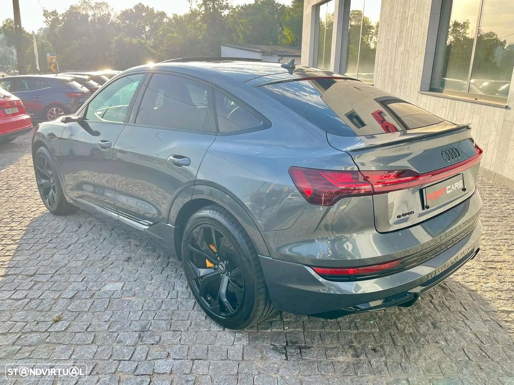 Audi e-tron 55 quattro S line - 9