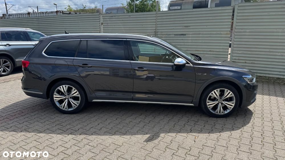 Volkswagen Passat Alltrack - 6