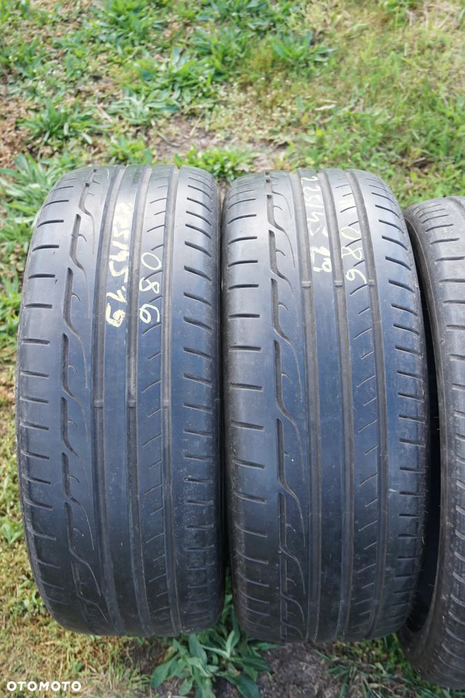 225 45 19 Dunlop Sport Maxx RT - 2