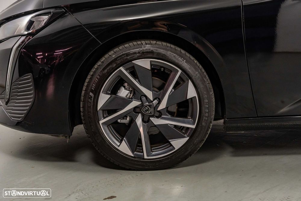 Peugeot 308 1.2 PureTech Allure - 18