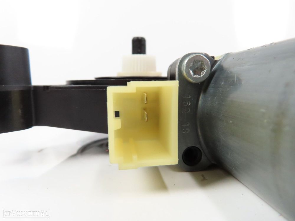 Motor elevador Direito/Frente Usado / Original VW TOURAN (5T1)/VW TIGUAN (AD1)/V... - 3