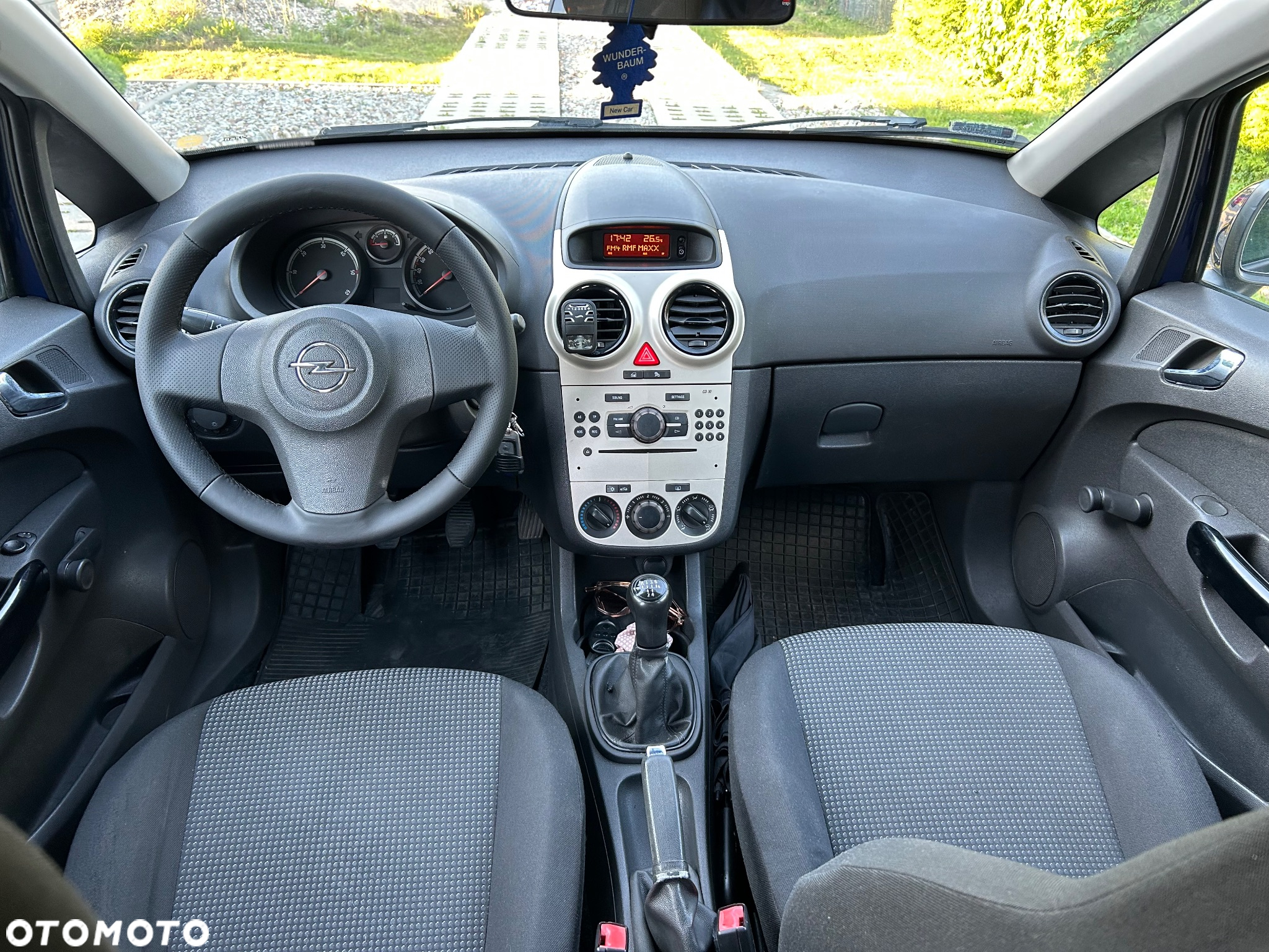 Opel Corsa 1.3 CDTI Essentia - 5
