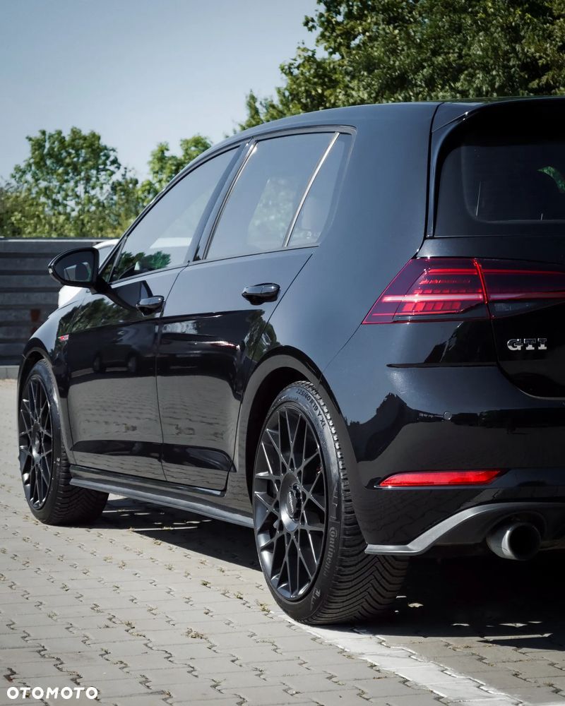 Volkswagen Golf 2.0 TSI BMT GTI Performance - 6