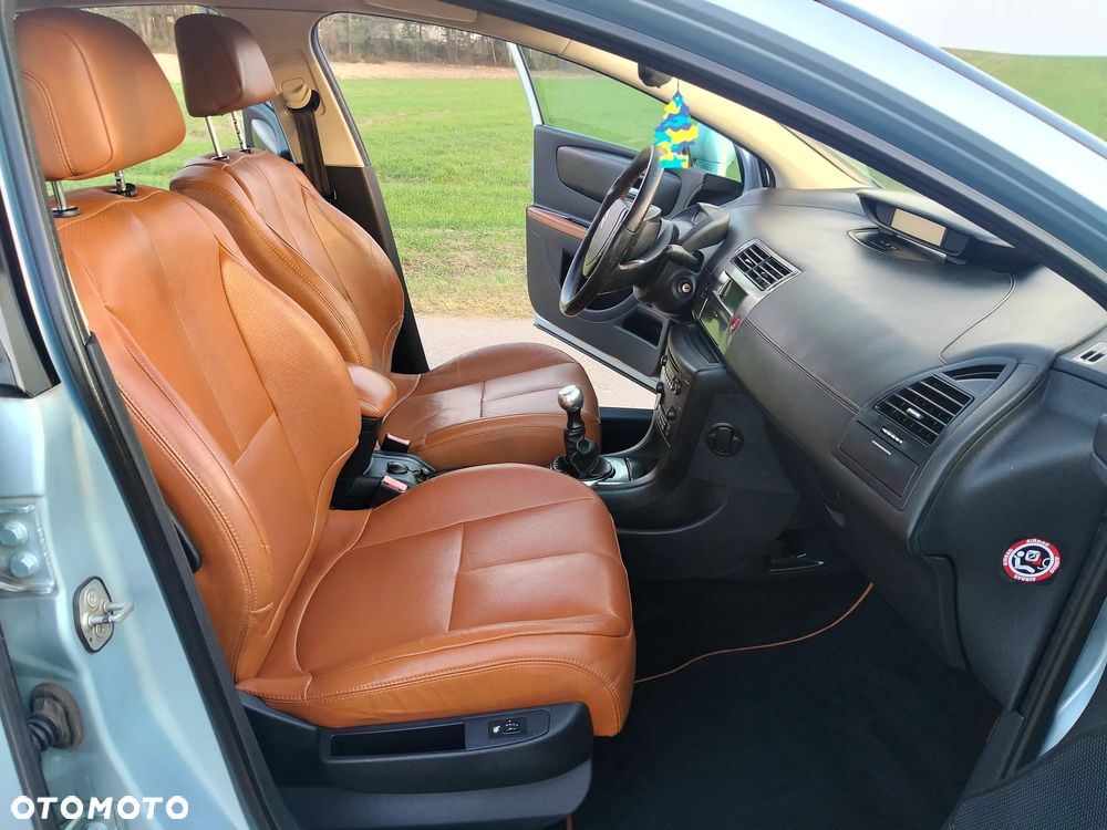 Citroën C4 1.6 16V Exclusive - 19