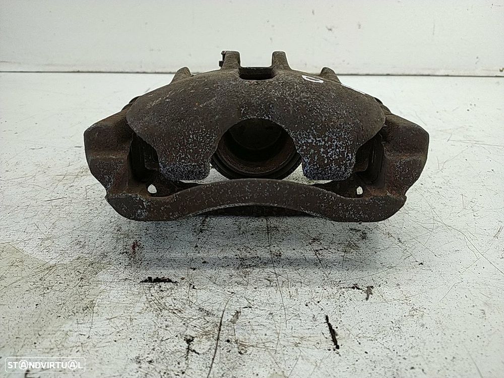 Pinça Frente Direita Mg Mg Zr - 3