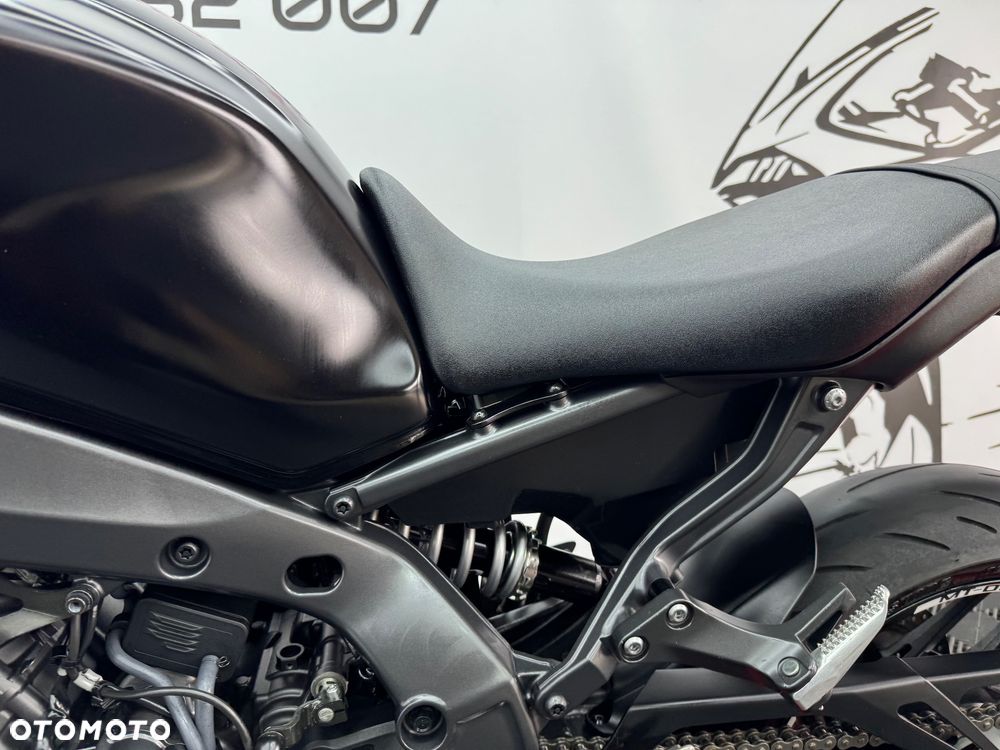 Yamaha MT - 14