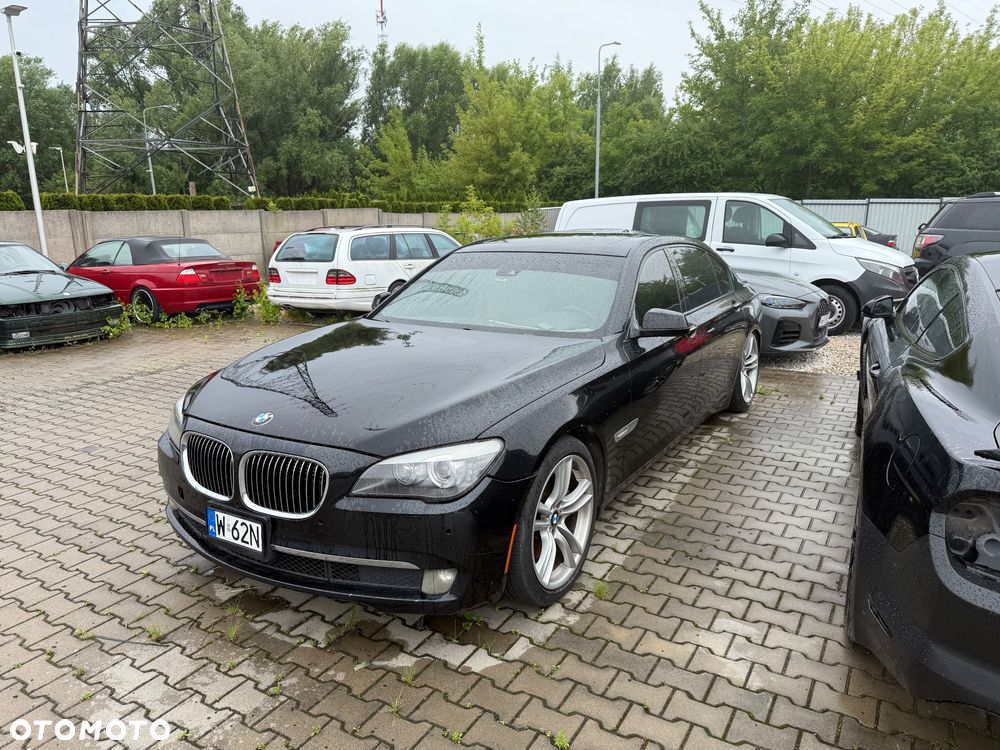BMW Seria 7 750i L - 1