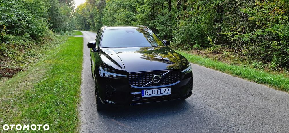 Volvo XC 60 B5 B AWD Plus Dark - 33