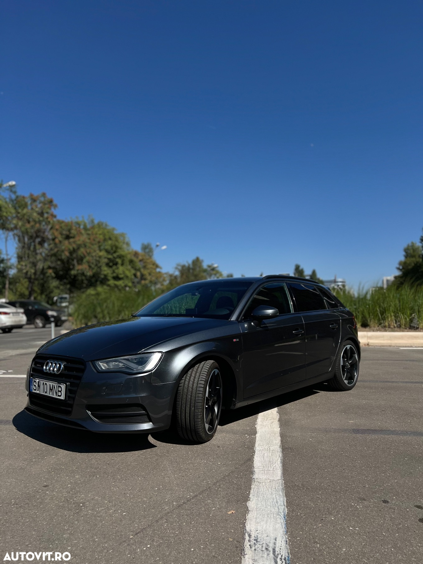Audi A3 2.0 TDI Sportback (clean diesel) quattro S tronic Ambition - 3