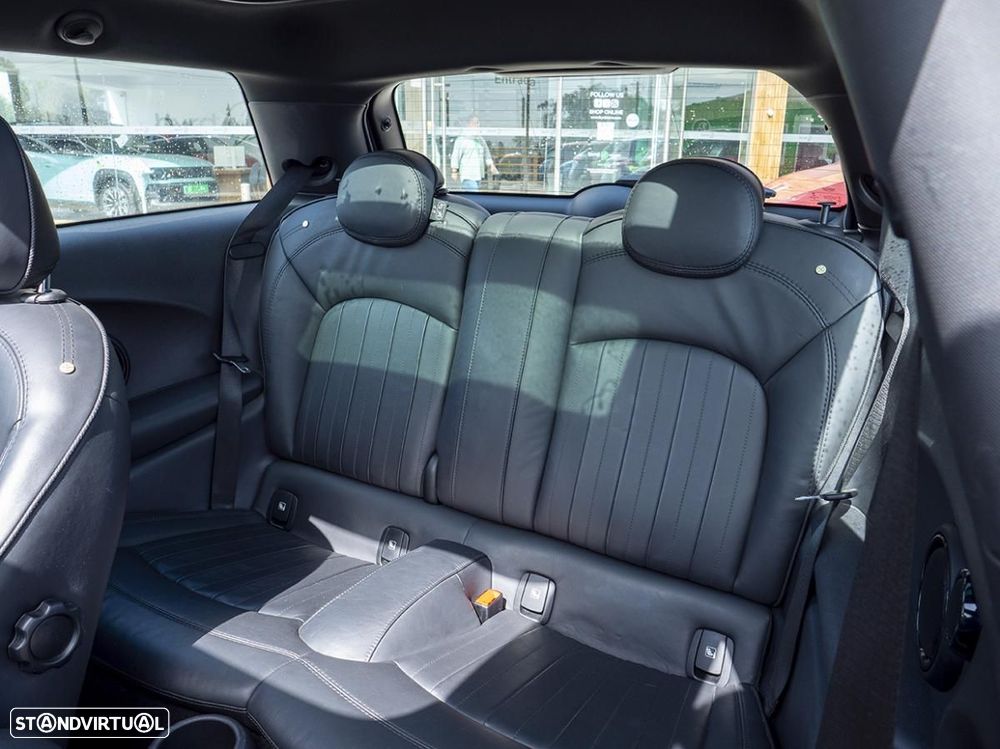 MINI 3 Portas Cooper SE Yours - 24