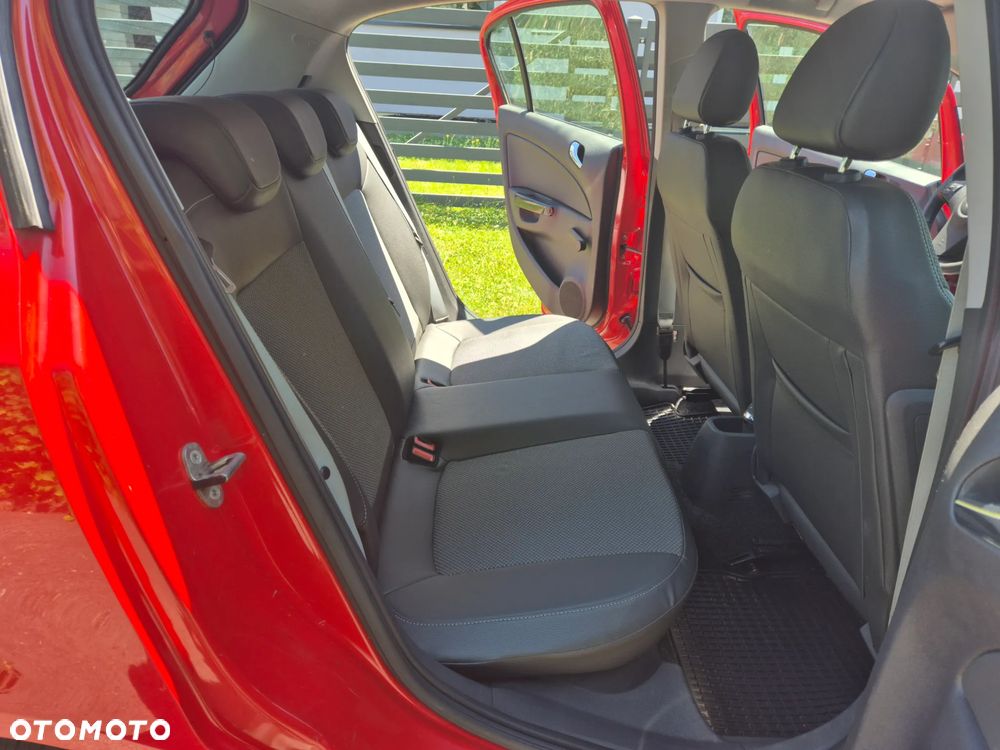Opel Corsa 1.4 16V Innovation - 18