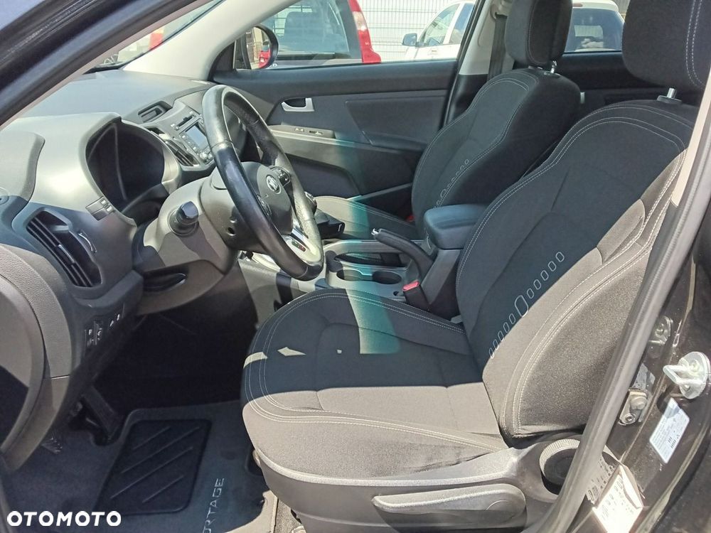 Kia Sportage - 14