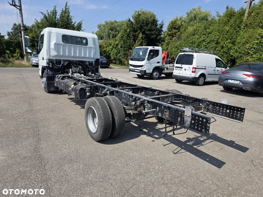 Mitsubishi Fuso Canter 9C18 - 6